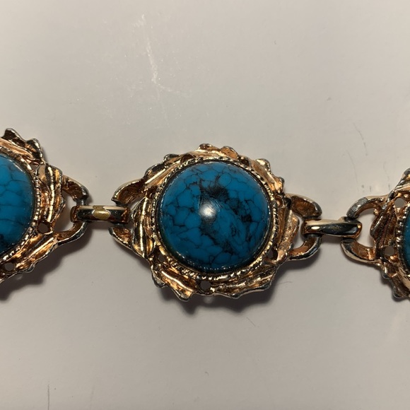 Faux Turquoise Link Bracelet Gold Tone Fold Over Clasp 7โ Bronze/Gold Tone VTG - Picture 8 of 13